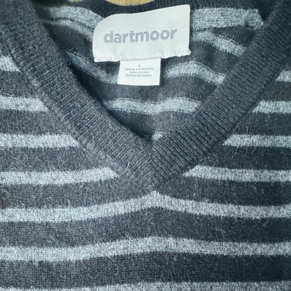 Dartmoor Cashmere Black/Gray Striped Sweater